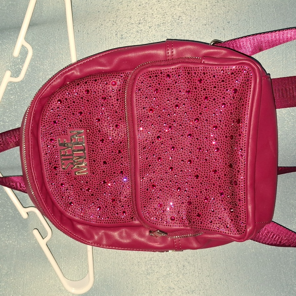 NWOT‎ Steve Madden Dark Pink Sparkle Backpack
